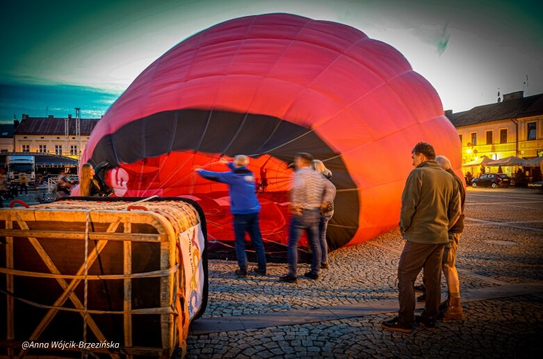  Balony nad miastem. Fiesta na niebie Skierniewic 