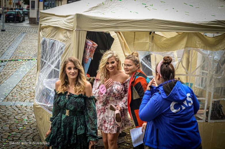   Na zapleczu wyborów Miss Polonia Skierniewic 