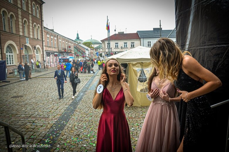   Na zapleczu wyborów Miss Polonia Skierniewic 