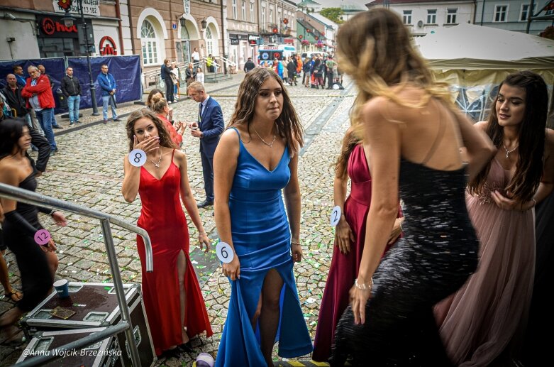   Na zapleczu wyborów Miss Polonia Skierniewic 