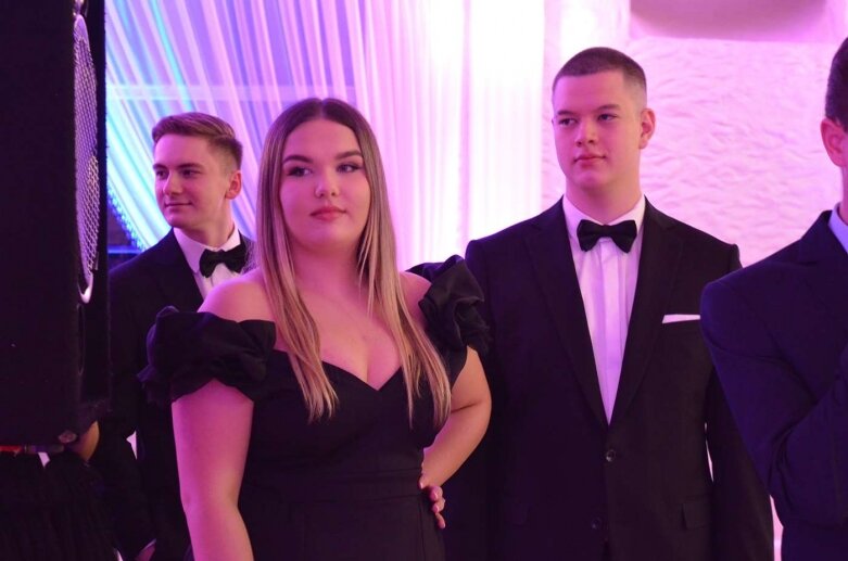  Studniówka maturzystów z ZS w Mszczonowie  