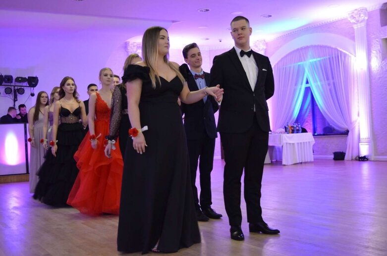  Studniówka maturzystów z ZS w Mszczonowie  