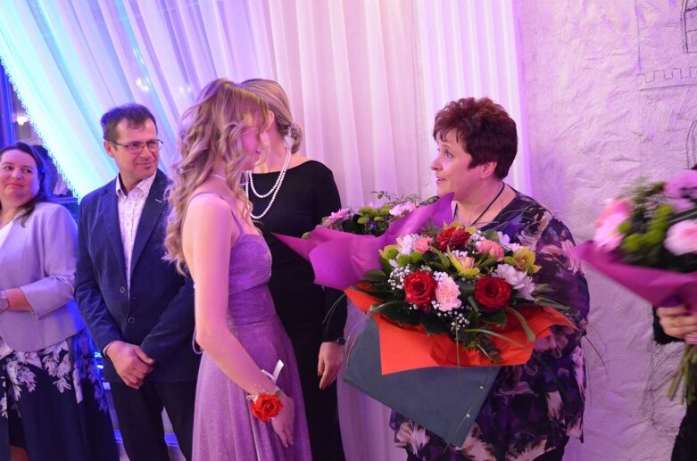  Studniówka maturzystów z ZS w Mszczonowie  