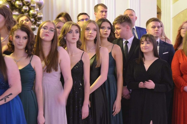  Studniówka maturzystów z ZS w Mszczonowie  