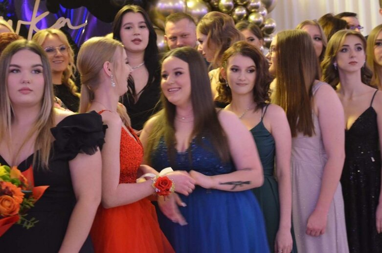  Studniówka maturzystów z ZS w Mszczonowie  