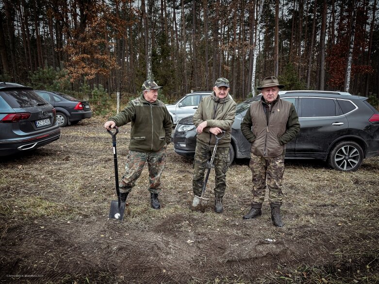  Las niepodległości w Bolimowskim Parku Krajobrazowym 