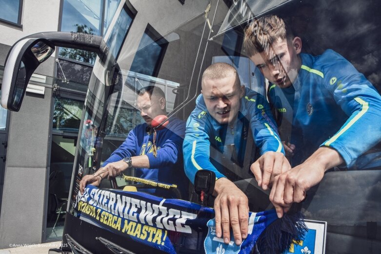  Unia Skierniewice jedną nogą w II lidze 