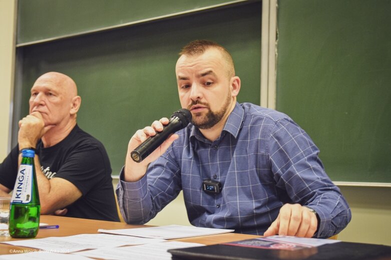  Biskup pod ostrzałem społeczników. Czy Centrum Integracji Cudzoziemców powstanie w Skierniewicach? 