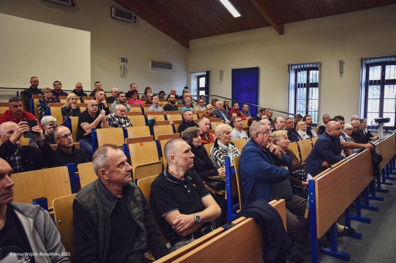  Biskup pod ostrzałem społeczników. Czy Centrum Integracji Cudzoziemców powstanie w Skierniewicach? 