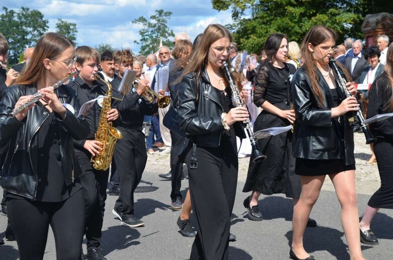  Powiatowe Święto Plonów w Starej Rawie  