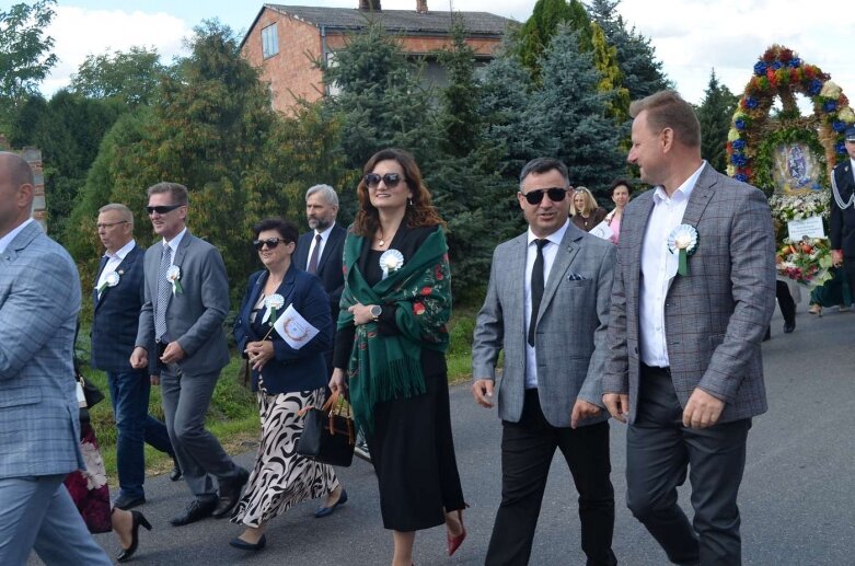  Powiatowe Święto Plonów w Starej Rawie  