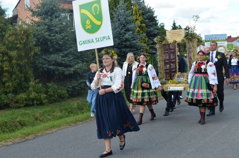  Powiatowe Święto Plonów w Starej Rawie  