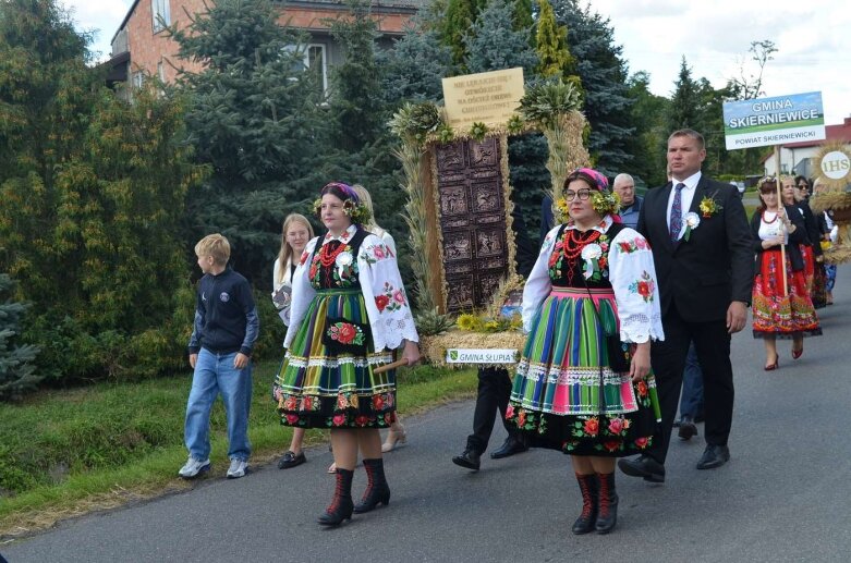  Powiatowe Święto Plonów w Starej Rawie  