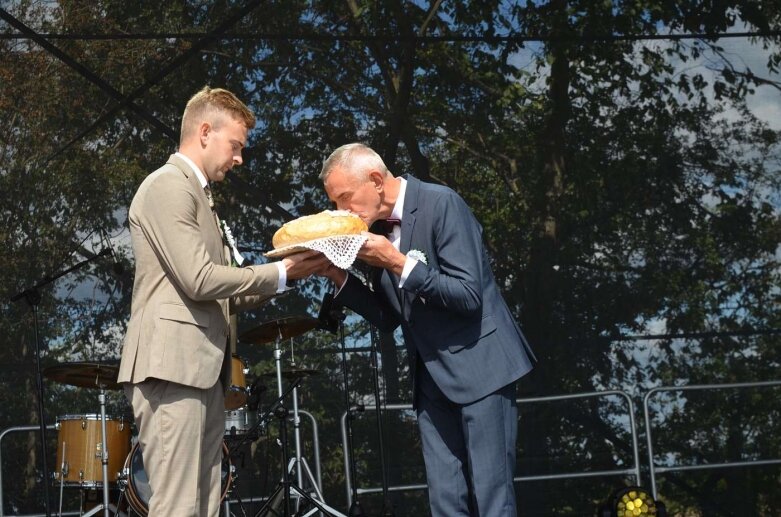  Powiatowe Święto Plonów w Starej Rawie  
