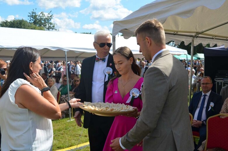  Powiatowe Święto Plonów w Starej Rawie  