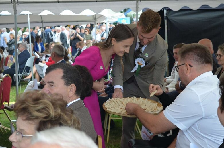  Powiatowe Święto Plonów w Starej Rawie  