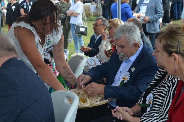  Powiatowe Święto Plonów w Starej Rawie  