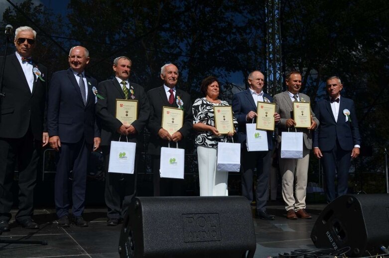  Powiatowe Święto Plonów w Starej Rawie  