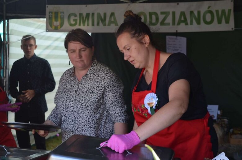  Powiatowe Święto Plonów w Starej Rawie  