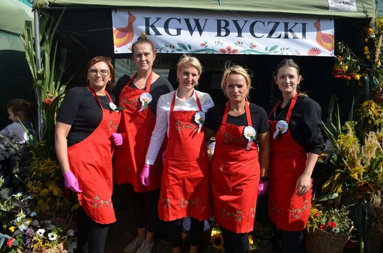  Powiatowe Święto Plonów w Starej Rawie  
