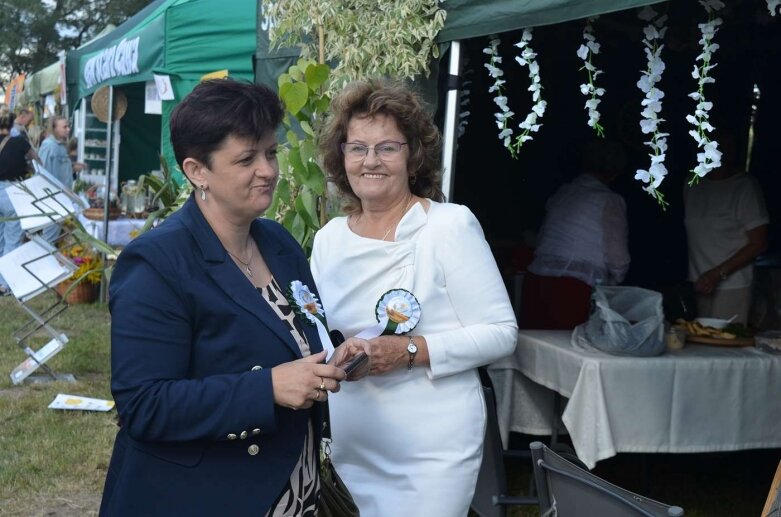  Powiatowe Święto Plonów w Starej Rawie  