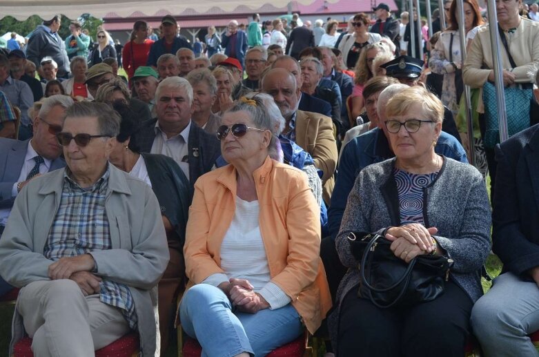  Powiatowe Święto Plonów w Starej Rawie  