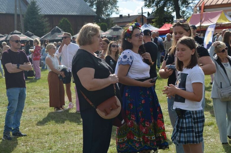  Powiatowe Święto Plonów w Starej Rawie  