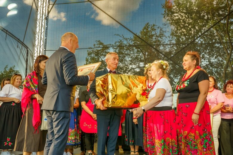 Powiatowe Święto Plonów w Starej Rawie  
