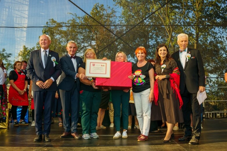  Powiatowe Święto Plonów w Starej Rawie  
