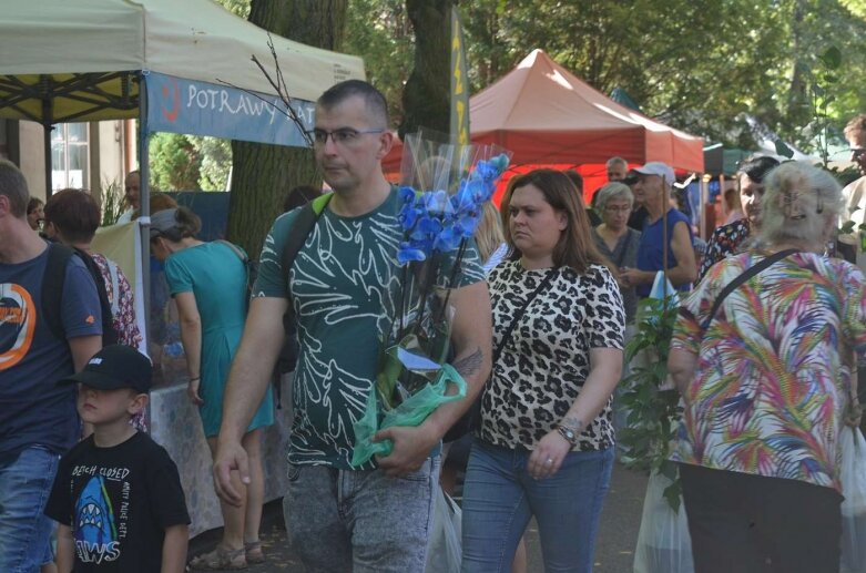  Kwiaty, owoce i warzywa królują w Osadzie Pałacowej  