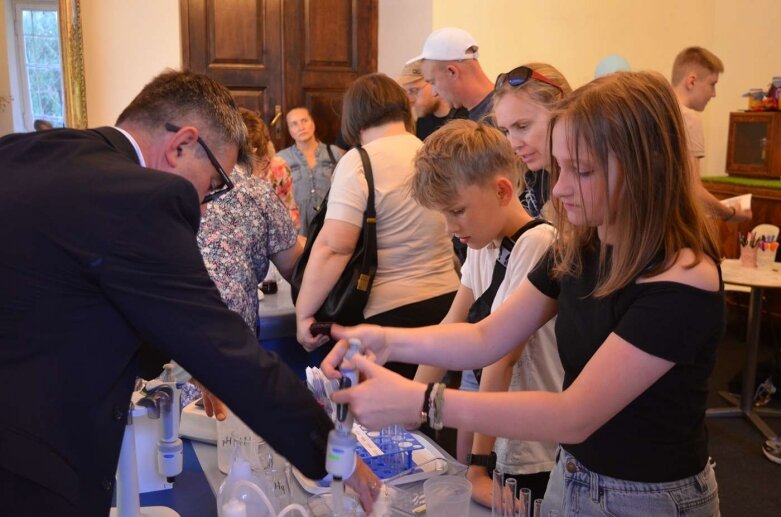  Kwiaty, owoce i warzywa królują w Osadzie Pałacowej  