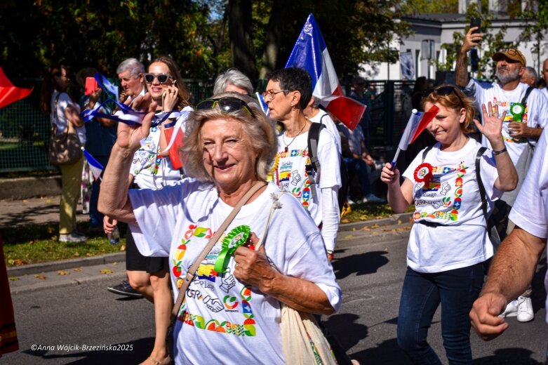  Barwna parada ulicami Skierniewic 