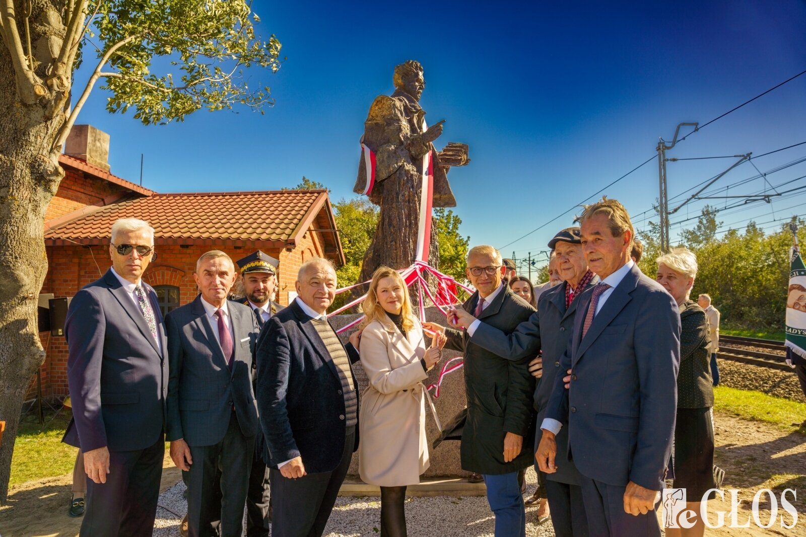  Uroczyste odsłonięcie pomnika Władysława Stanisława Reymonta  