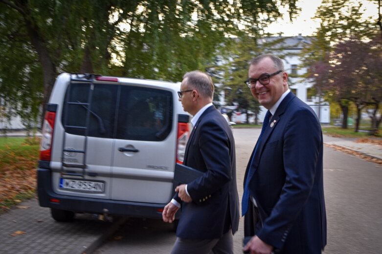  Były Prezydent RP Andrzej Duda w Skierniewicach. 21 października 2025 r. 
