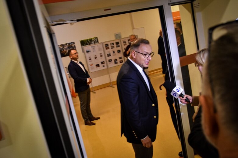  Były Prezydent RP Andrzej Duda w Skierniewicach. 21 października 2025 r. 