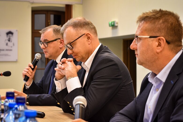  Były Prezydent RP Andrzej Duda w Skierniewicach. 21 października 2025 r. 