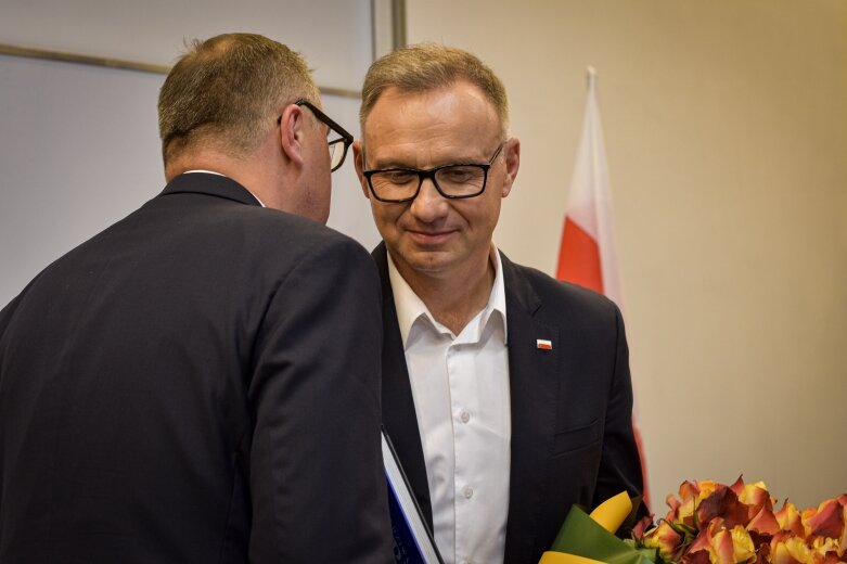  Były Prezydent RP Andrzej Duda w Skierniewicach. 21 października 2025 r. 