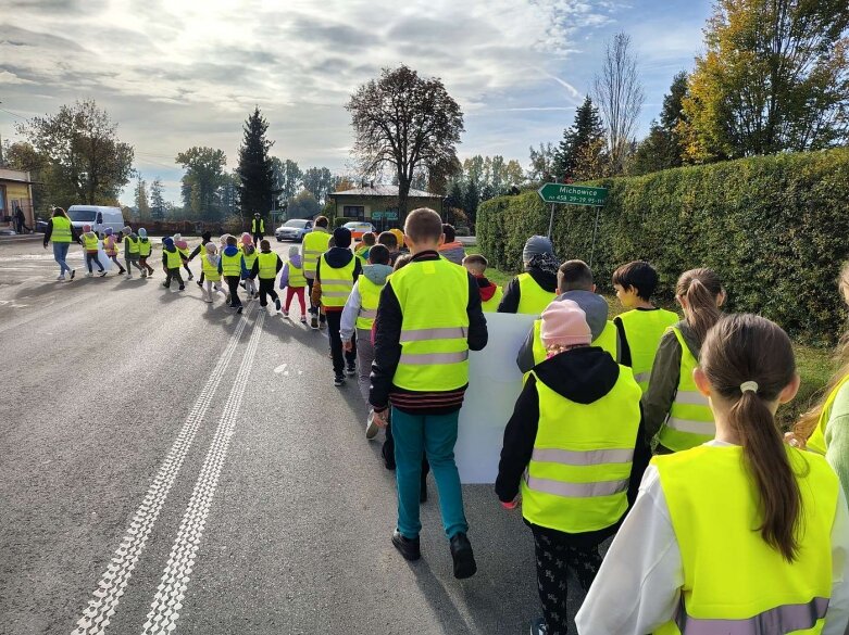  Odblaskowa akcja w SP Michowice 