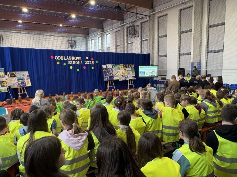  Odblaskowa akcja w SP Michowice 