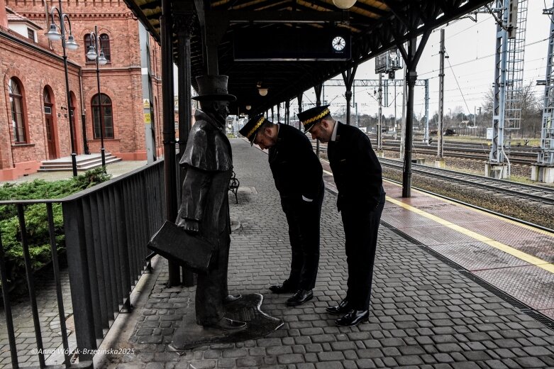  Dworzec kolejowy w Skierniewicach po modernizacji. Inwestycja za ponad 45 mln zł oddana do użytku 