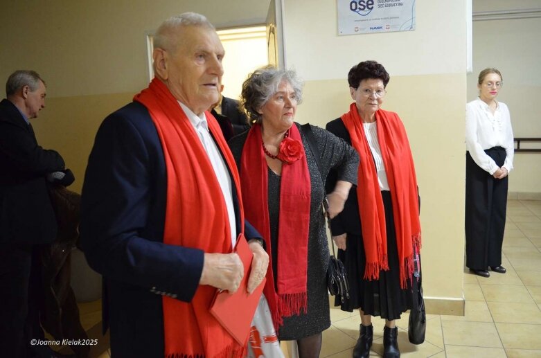  Wigilijny wieczór z Zespole Szkół w Głuchowie  