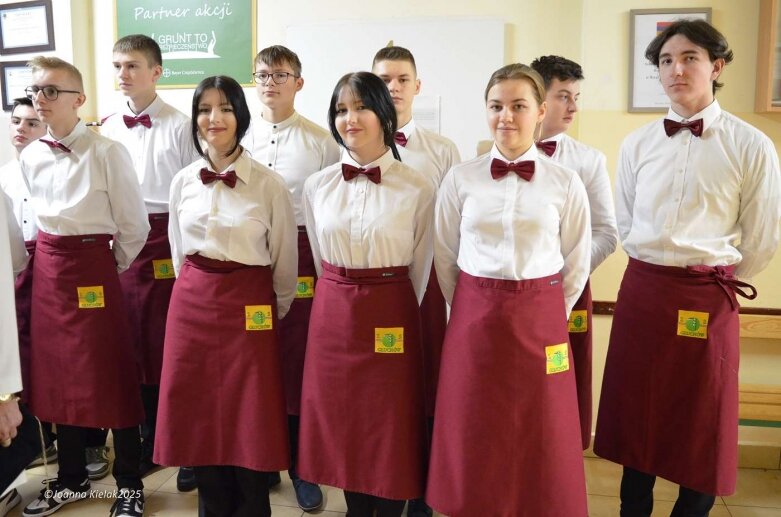  Wigilijny wieczór z Zespole Szkół w Głuchowie  