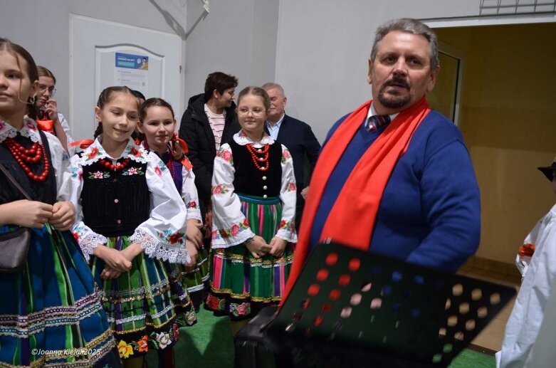  Wigilijny wieczór z Zespole Szkół w Głuchowie  