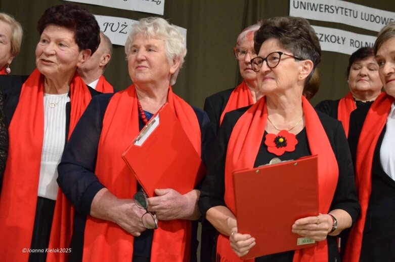  Wigilijny wieczór z Zespole Szkół w Głuchowie  