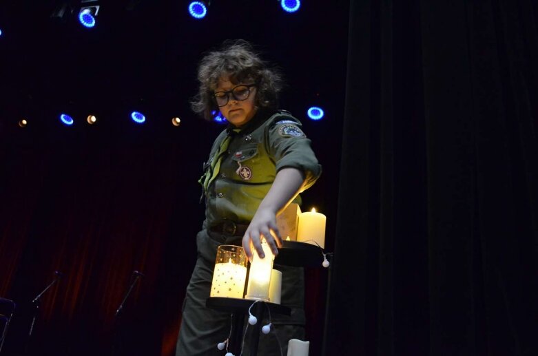  Kuba Jurzyk i skierniewiccy harcerze dla Natalii  