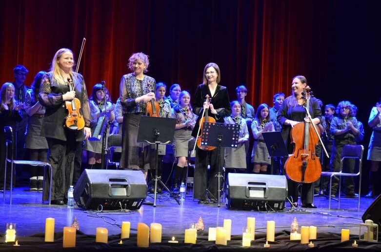  Kuba Jurzyk i skierniewiccy harcerze dla Natalii  