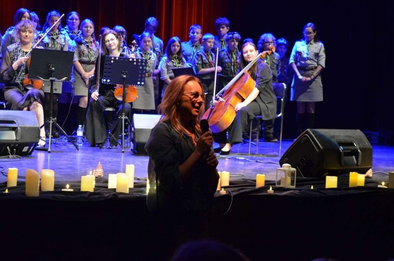  Kuba Jurzyk i skierniewiccy harcerze dla Natalii  