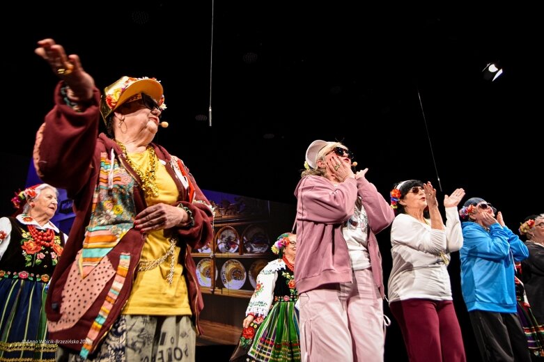  Wielka rewia seniorów w Skierniewicach 