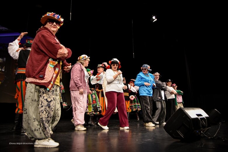  Wielka rewia seniorów w Skierniewicach 