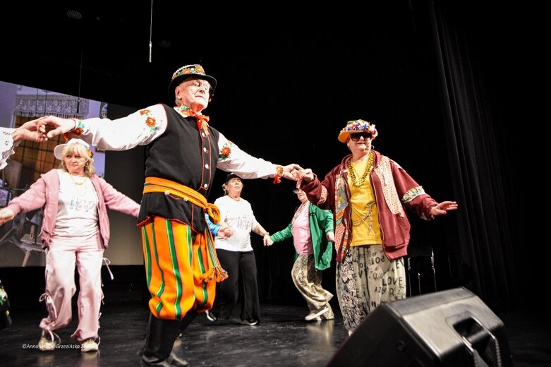  Wielka rewia seniorów w Skierniewicach 